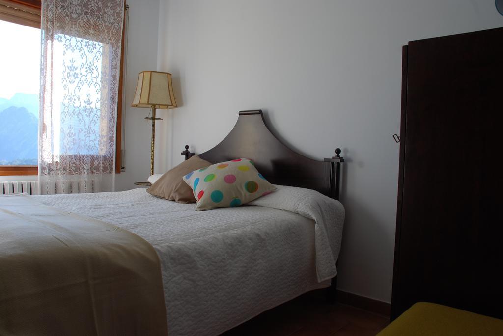Can Lladoner Sant Llorenç de Morunys Habitación foto